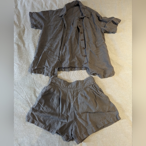 Dynamite linen set - Picture 1 of 3